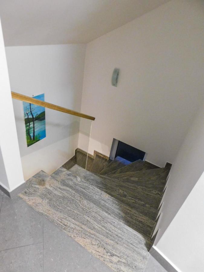 Apartment Apartman Lara Otocac